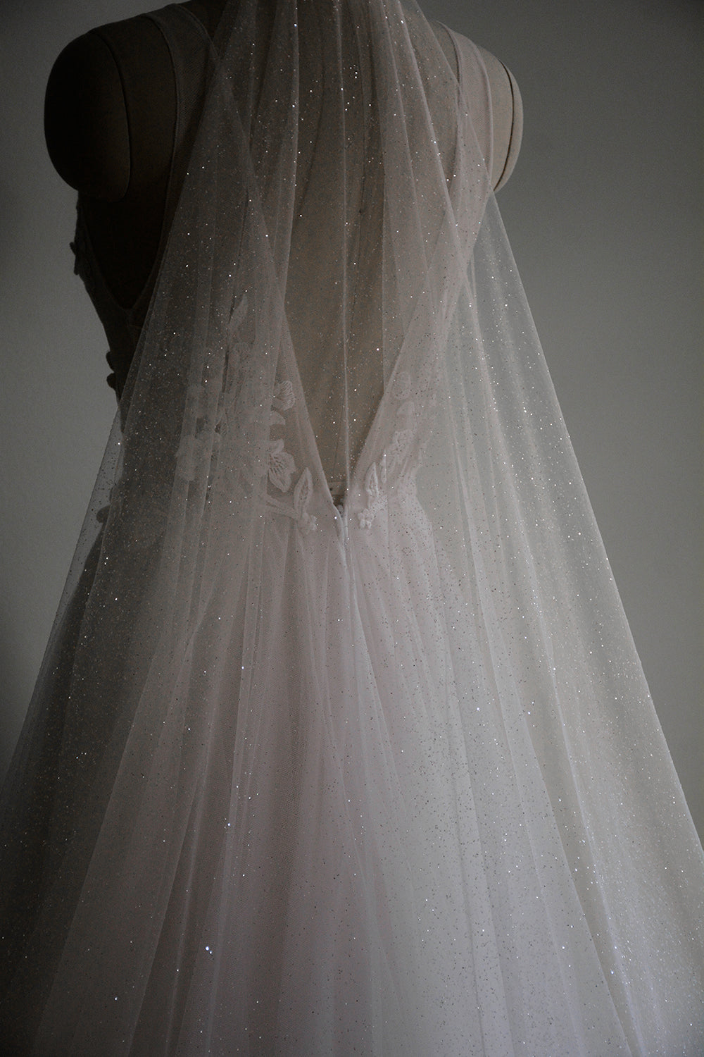 Glitter Veil – Blanca Veils