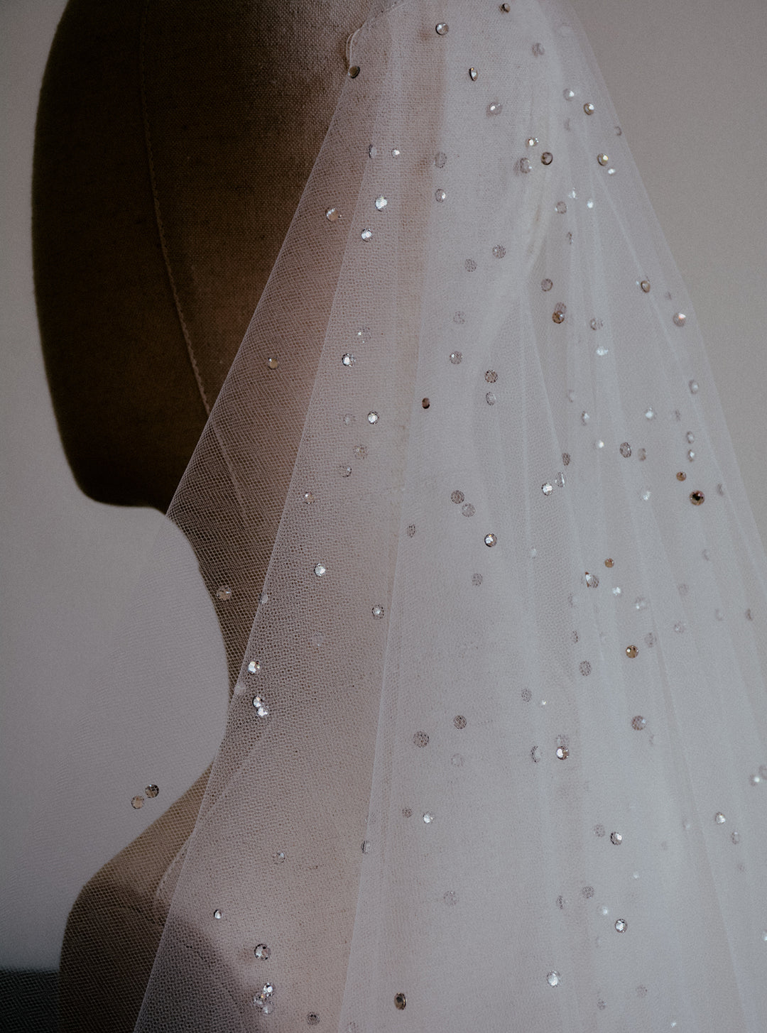 GLAMOUR cathedral wedding veil with crystals with open blusher