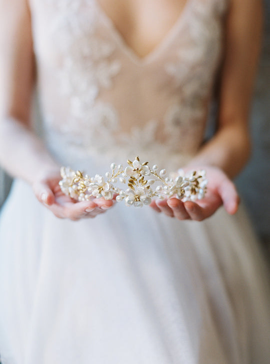 Floral wedding crown.
