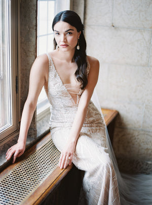 Baroque pearl drop earrings.