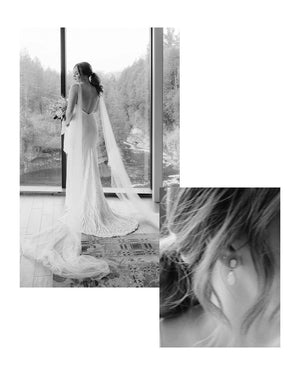 Detachable tulle wings.