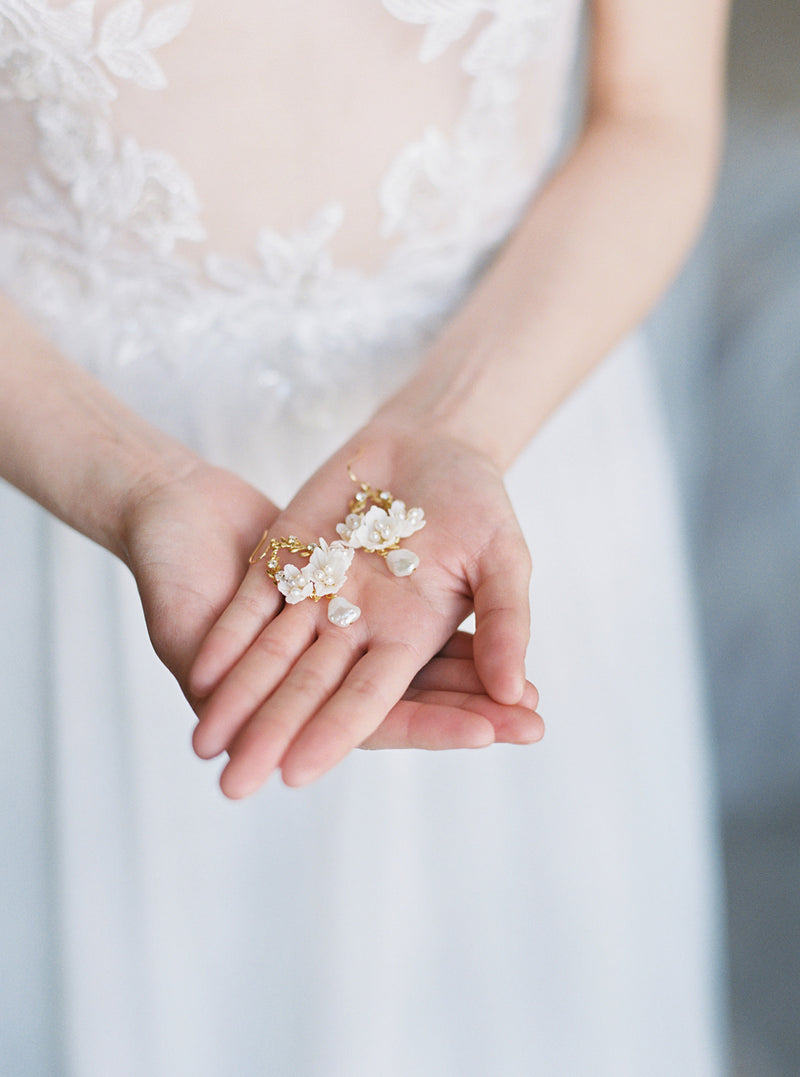 Floral bridal earrings.