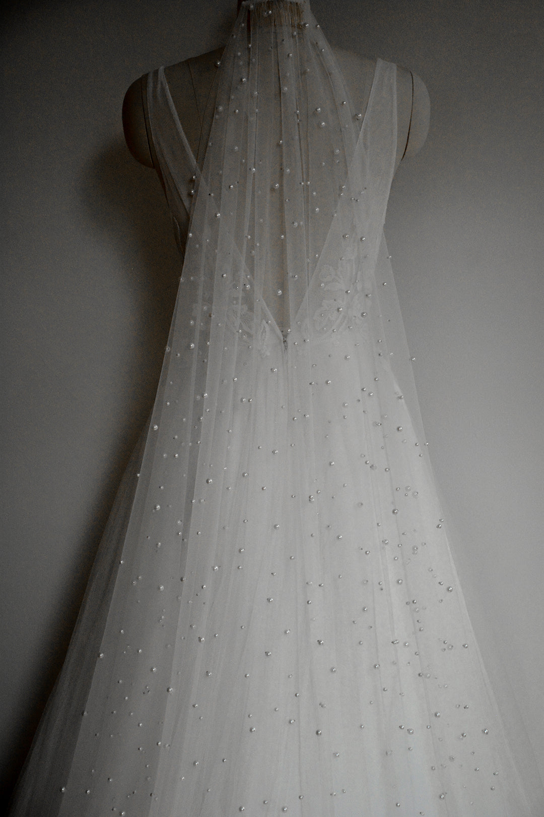 Pearl veil