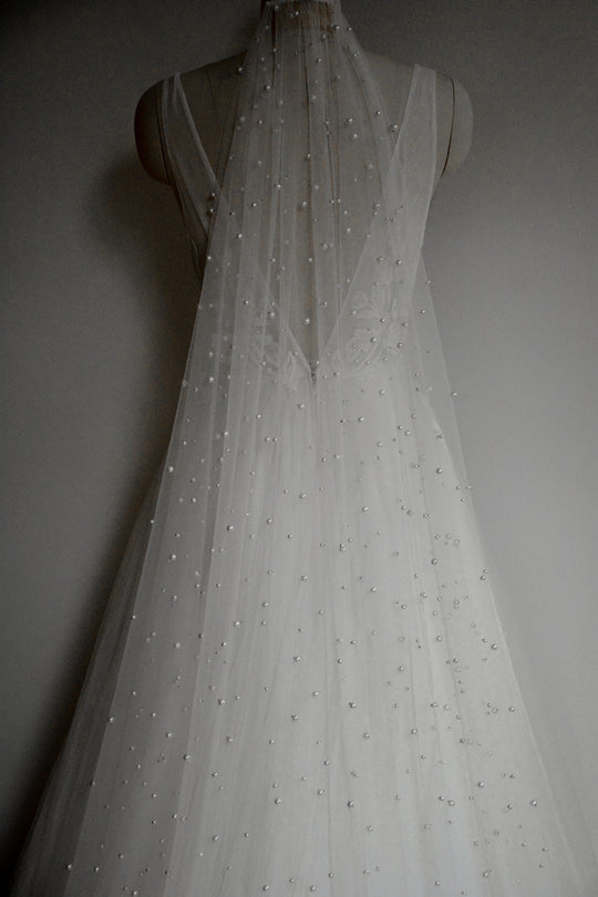 Pearl veil