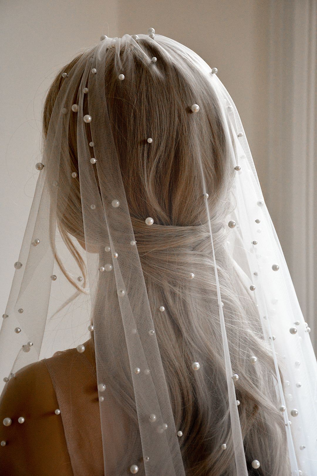 Pearl veil