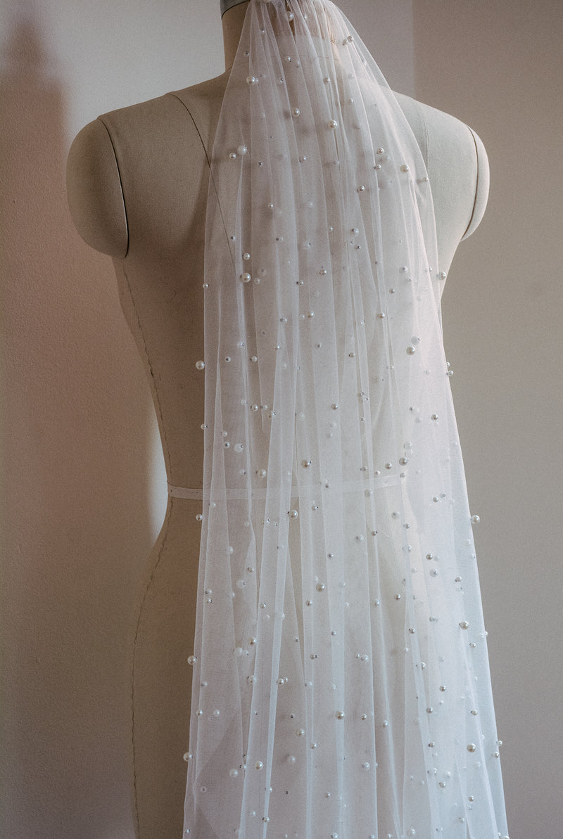 Pearl veil