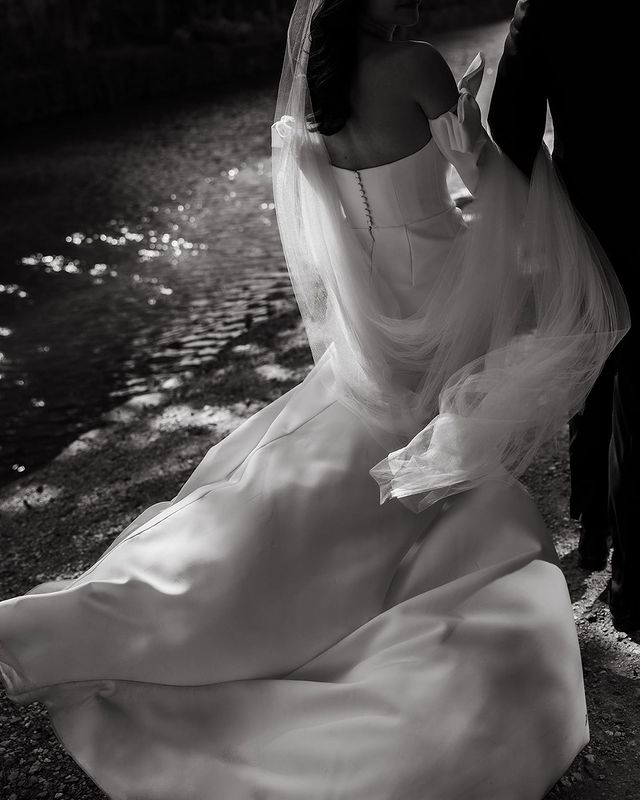 TALITHA modern long wedding veil.