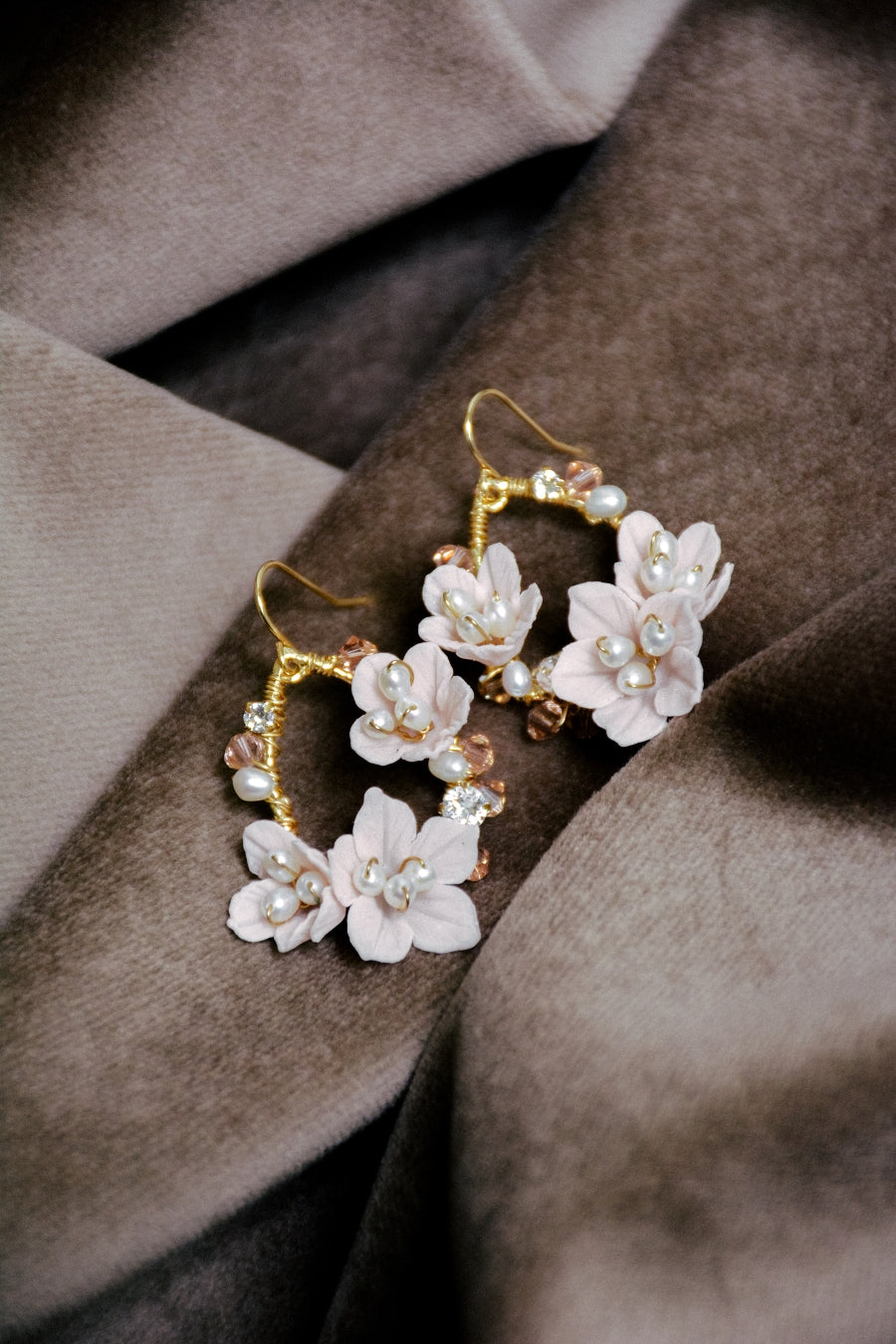 Blush floral bridal earrings.