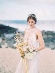 AMIRA | Crystal and Gold Pearl Wedding Crown - Noon on the Moon