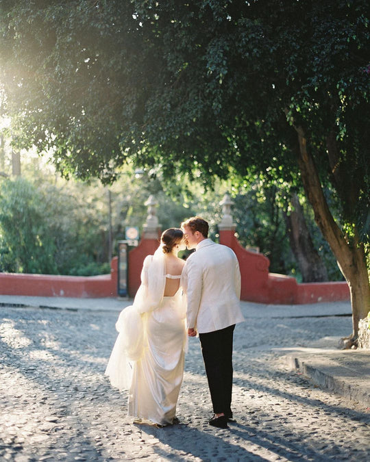 ACACIA bridal veil with long blusher