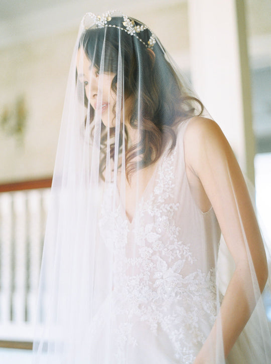 ACACIA bridal veil with long blusher