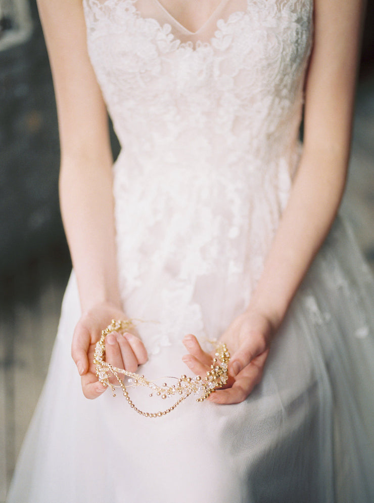 AMIRA | Crystal and Gold Pearl Wedding Crown - Noon on the Moon