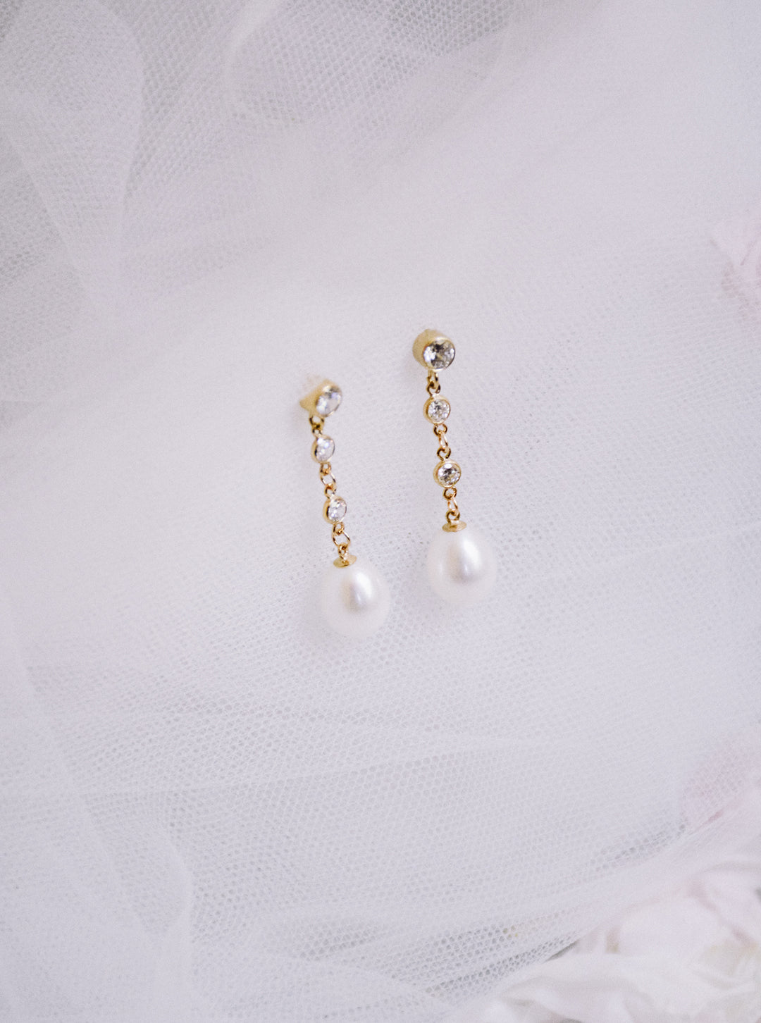 AUDREY pearl and crystal bridal earrings