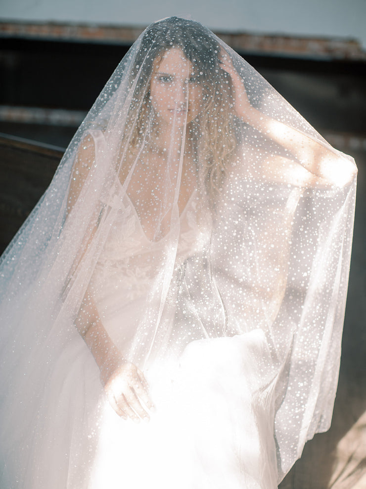 AURORA blusher veil with sparkle