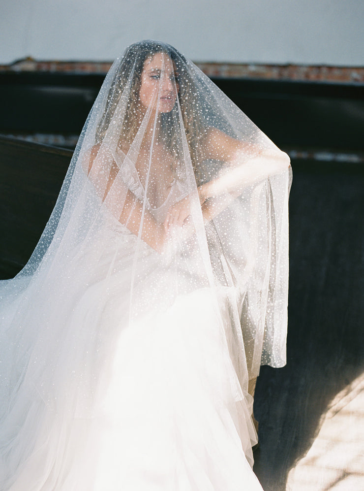 AURORA blusher veil with sparkle