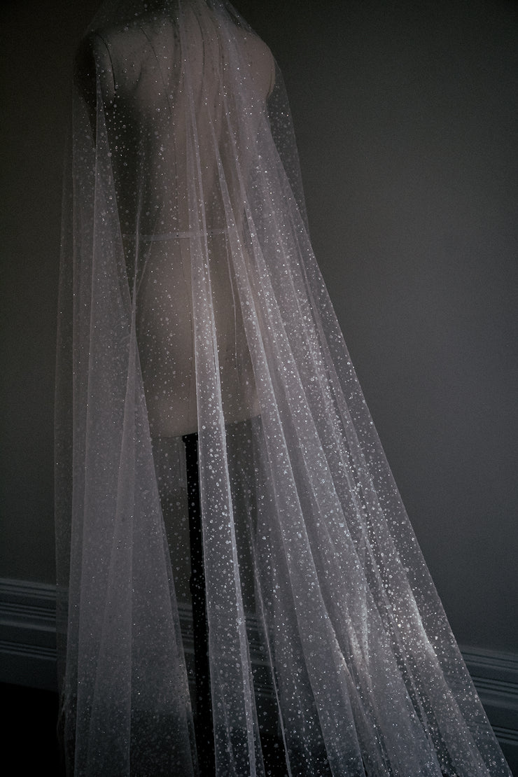 AURORA blusher veil with sparkle