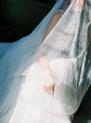 AURORA blusher veil with sparkle