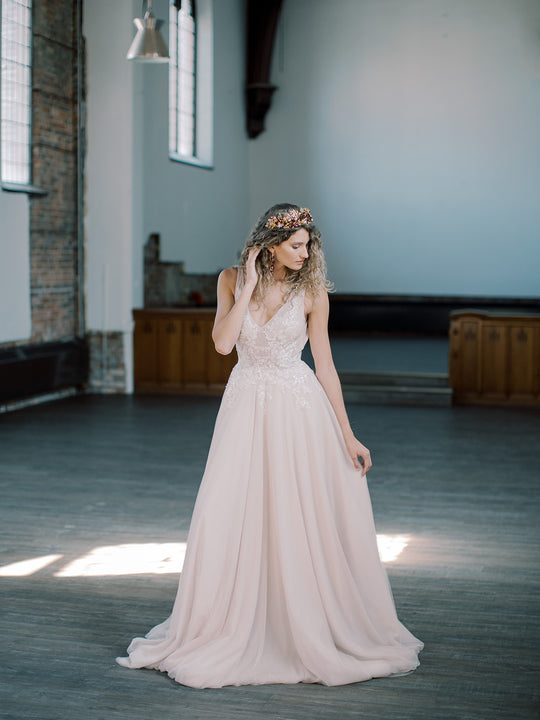 AVALON oak leaf wedding crown