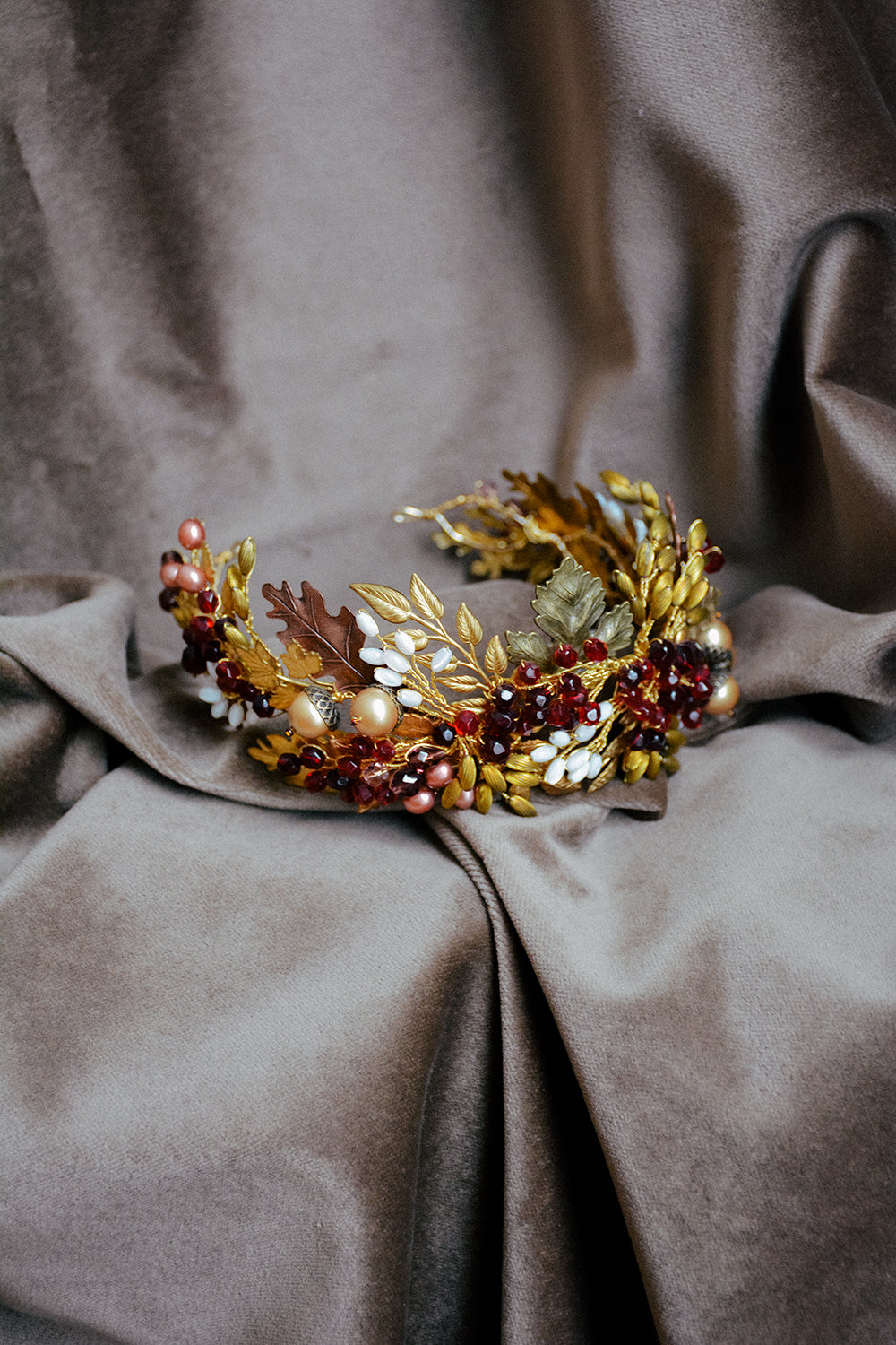 AVALON | Oak Leaf Wedding Crown – Noon on the Moon