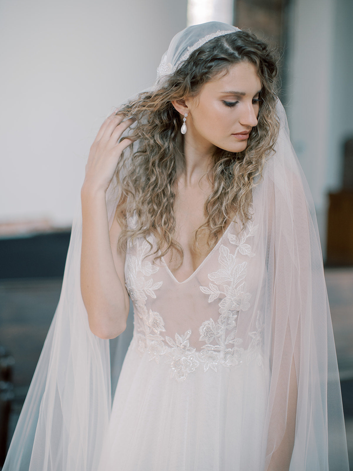 AYA | Pearl and Crystal Bridal Earrings AYA | Pearl and Crystal Bridal Earrings