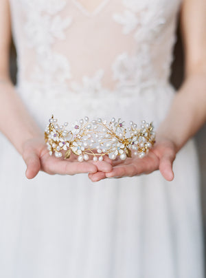 BEATRICE | Pearl Bridal Crown with Flowers - Noon on the Moon