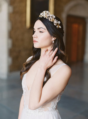 BEATRICE | Pearl Bridal Crown with Flowers - Noon on the Moon