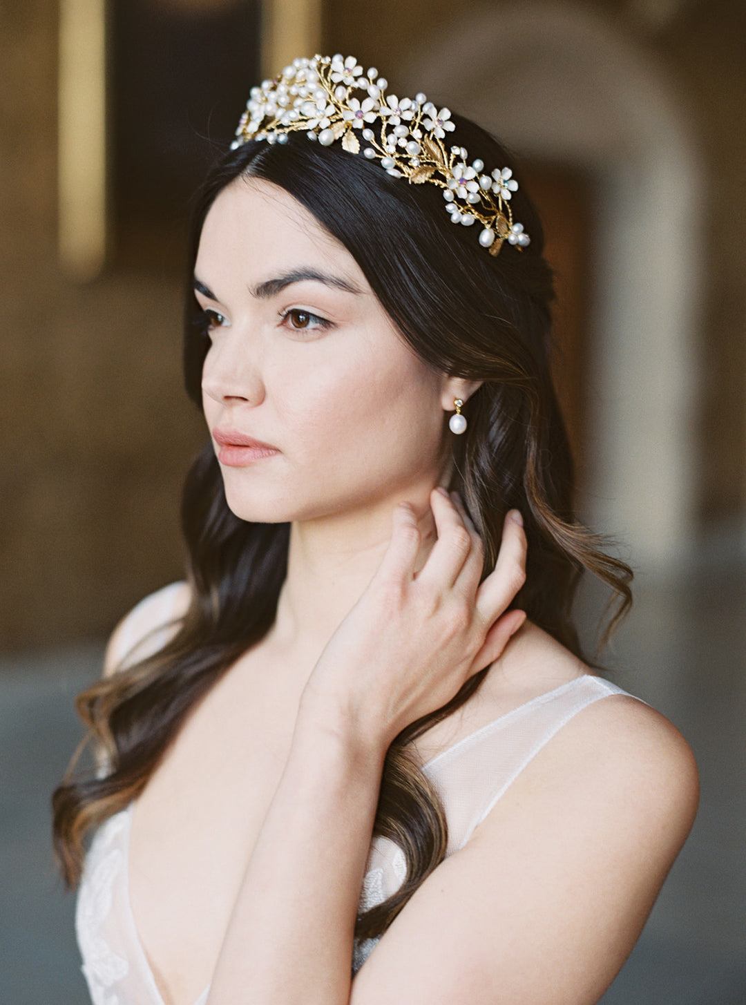 BEATRICE | Pearl Bridal Crown with Flowers - Noon on the Moon