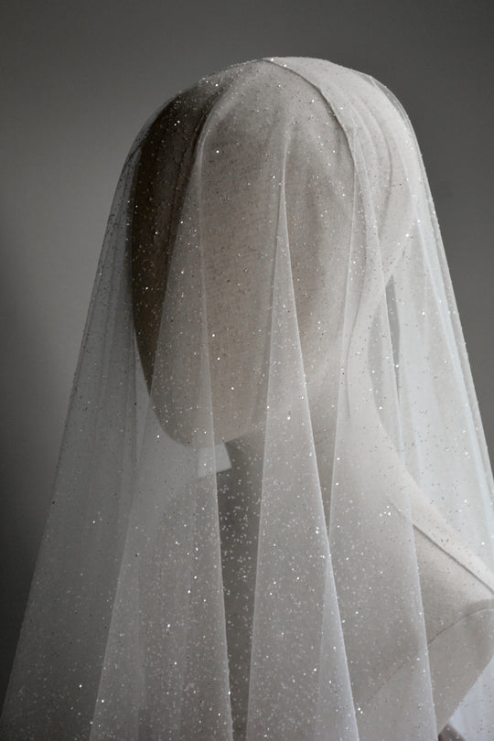 CAPELLA sparkling wedding veil with blusher