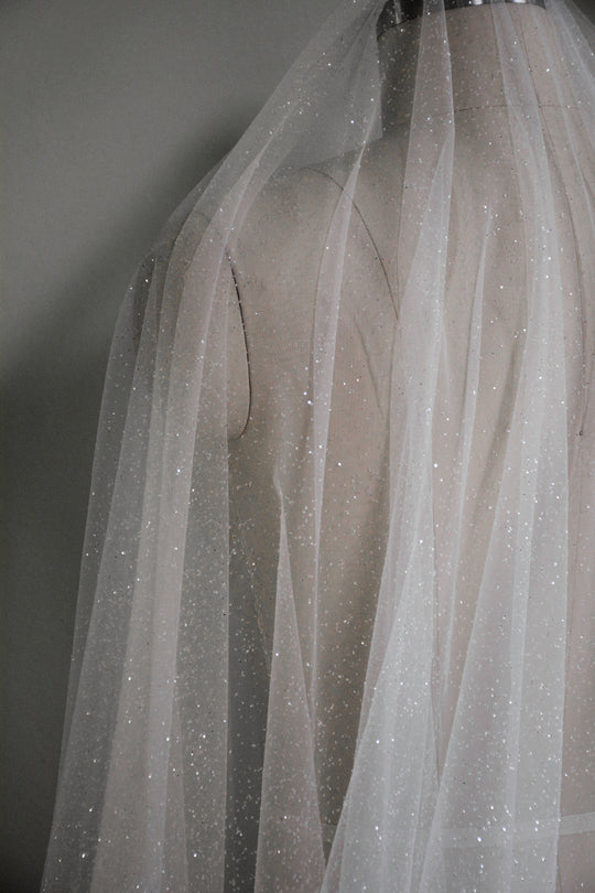 CAPELLA sparkling wedding veil with blusher