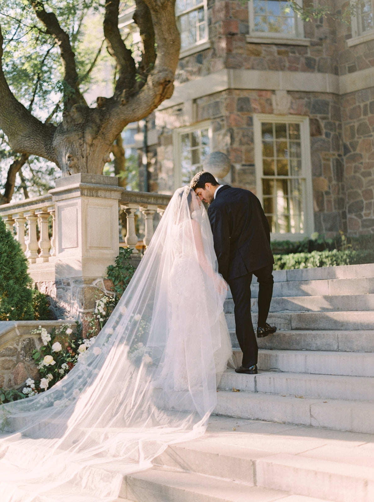 CASSANDA wedding veil with long blusher