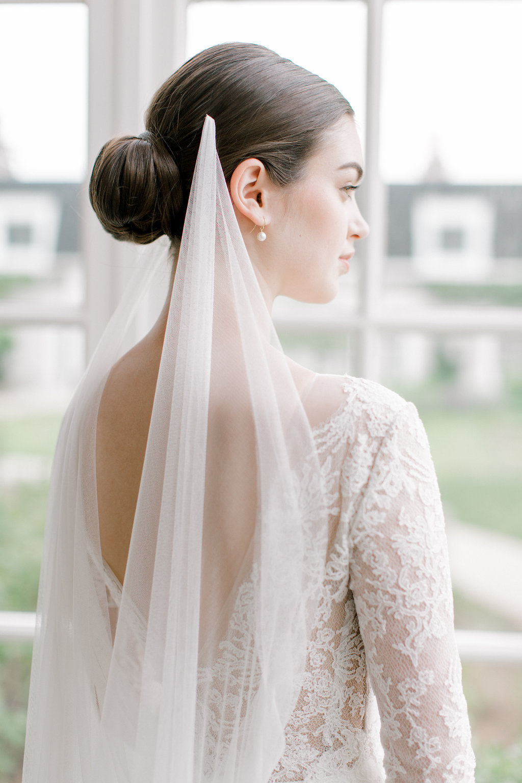 CHLOE | French Silk Tulle Draped Veil - Noon on the Moon