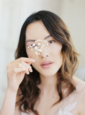 CLAUDETTE floral wedding hair pins