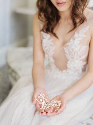 CLAUDETTE floral wedding hair pins