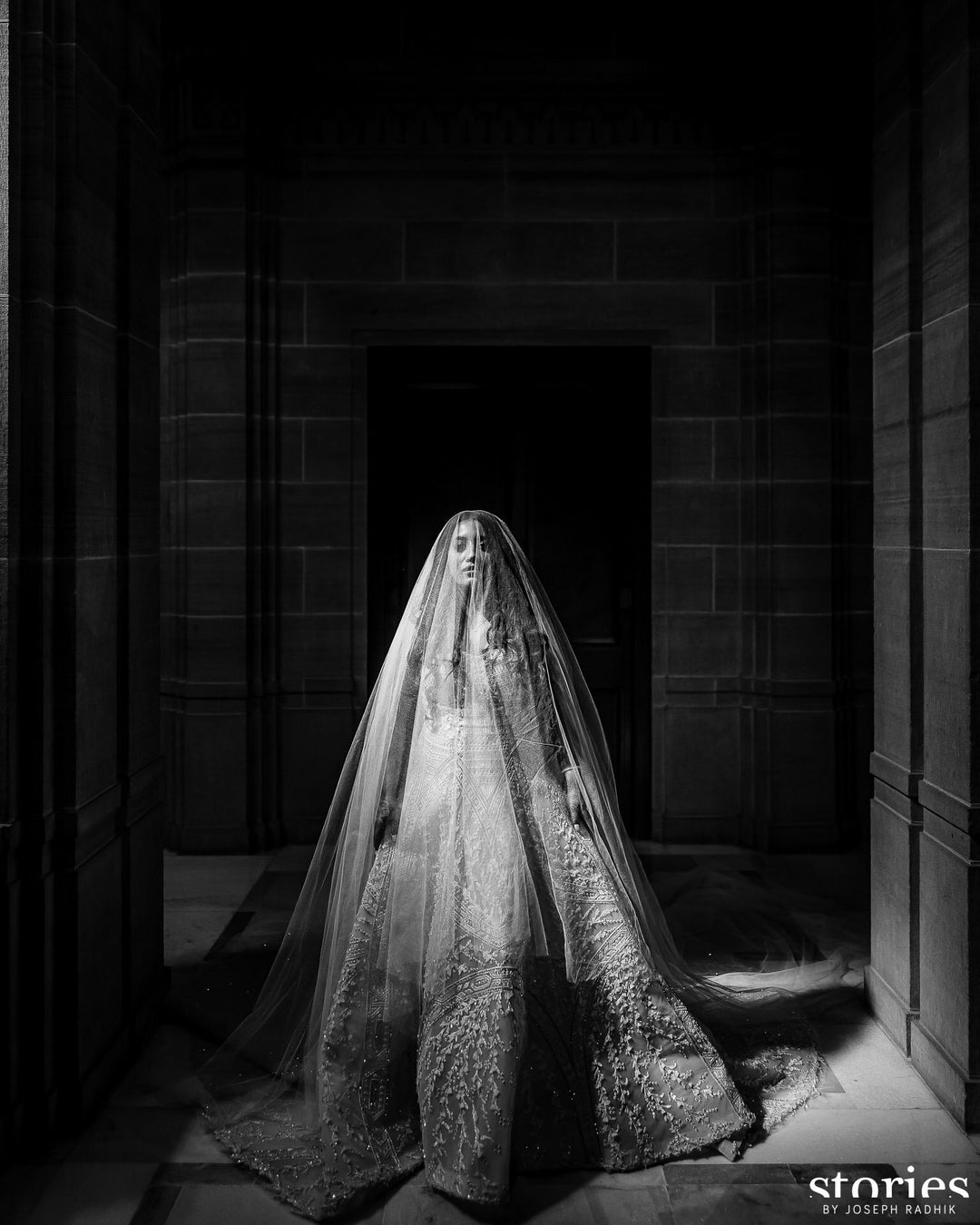 ELIZABETH english silk tulle wedding veil