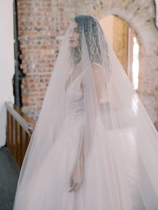 EVANGELINE long blusher veil