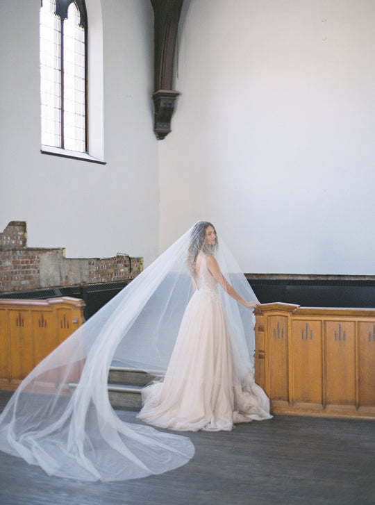 EVANGELINE long blusher veil