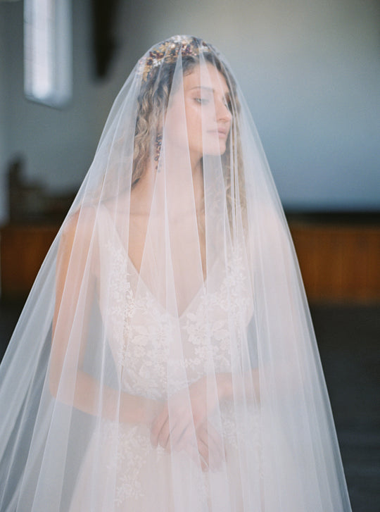 EVANGELINE long blusher veil