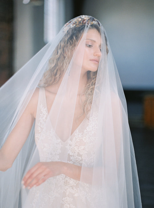 EVANGELINE long blusher veil