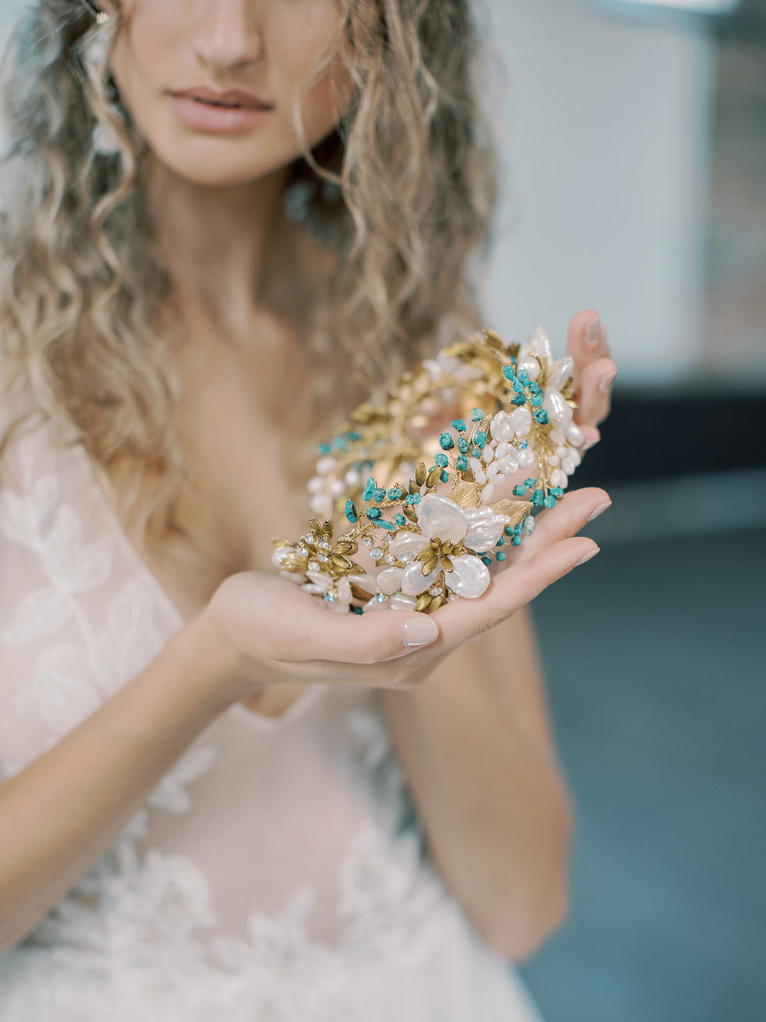 GAIA pearl flower crown