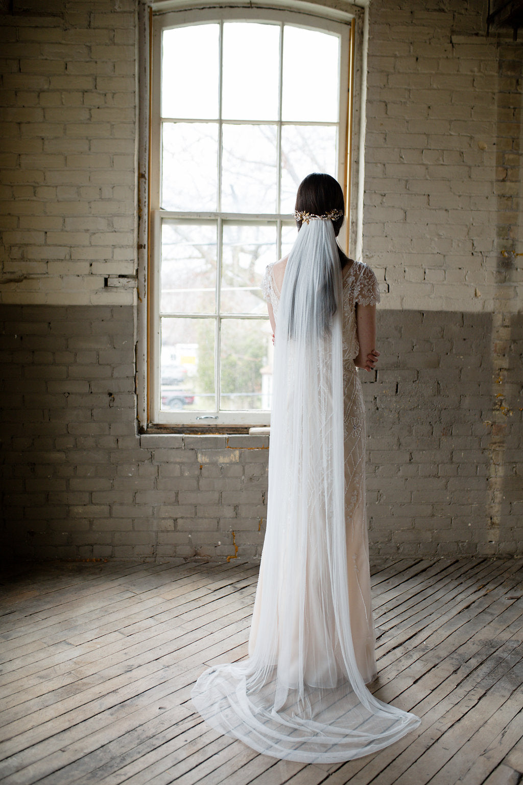 GENEVE | French Silk Wedding Veil - Noon on the Moon