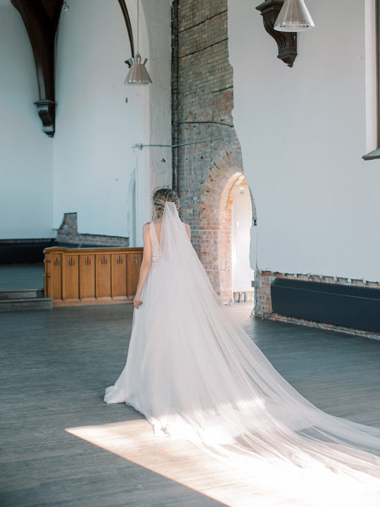 GRACE silk blusher veil