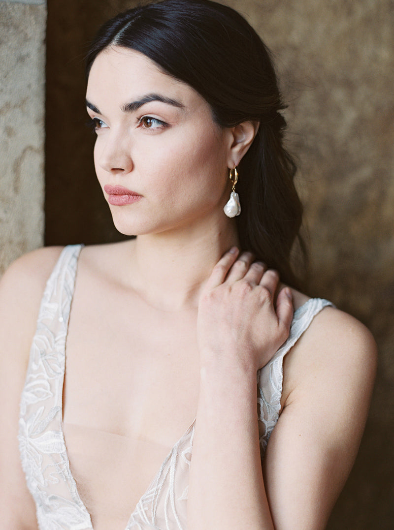 HARPER | Baroque Pearl Hoop Earrings - Noon on the Moon