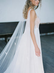 JOIE bridal cape with butterflies
