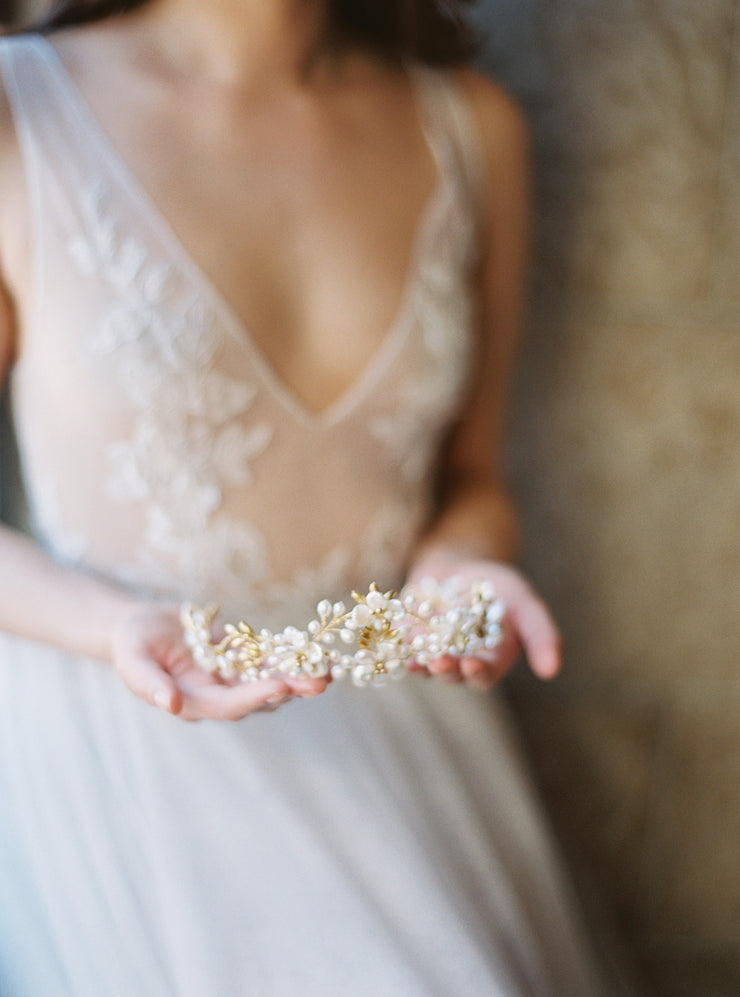 JOSEPHINE | Floral Wedding Crown - Noon on the Moon