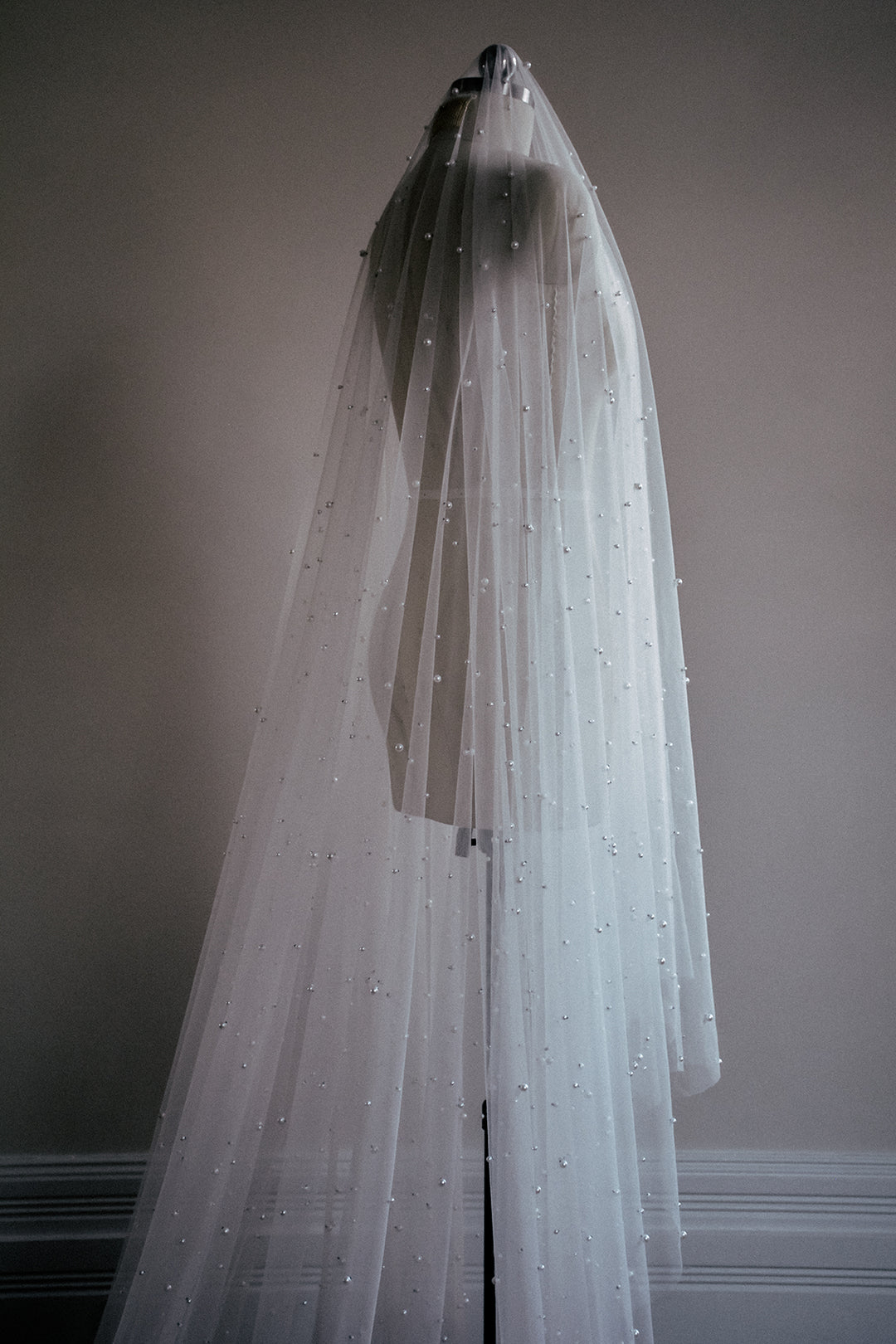 Pearl veil