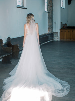SALOME sheer bridal veil