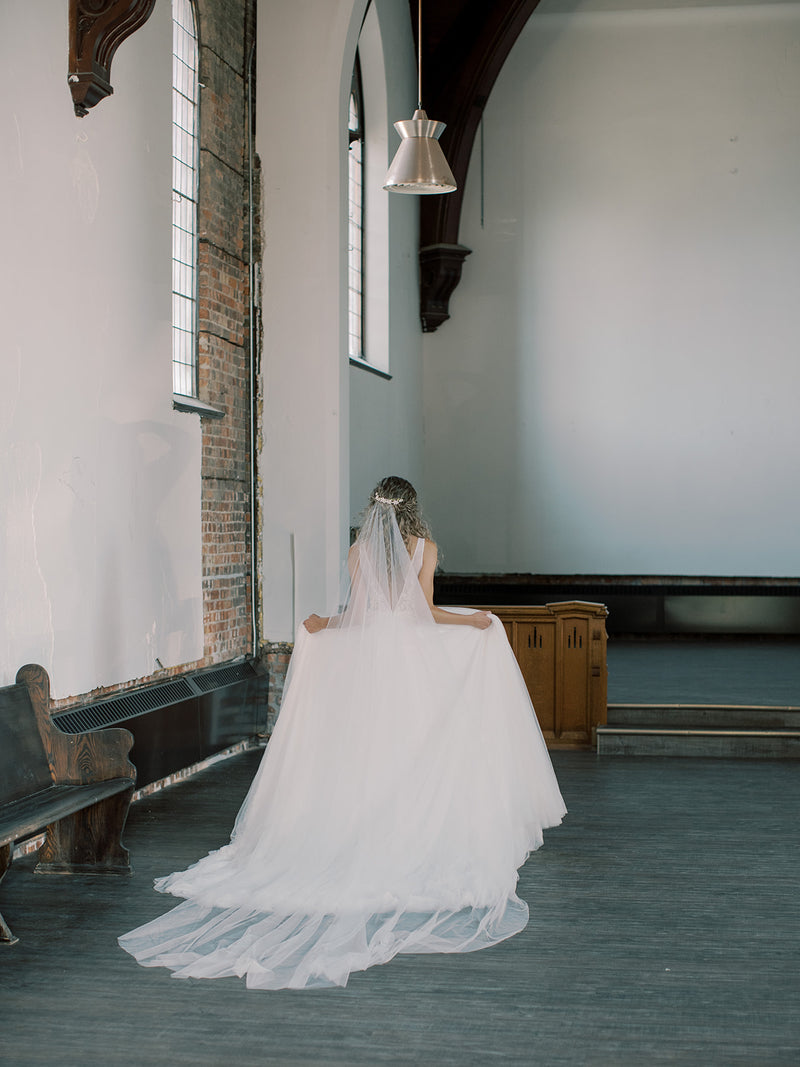 SALOME sheer bridal veil