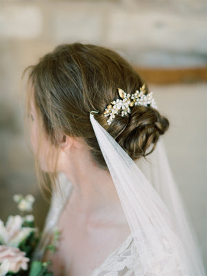 SIANA | Floral Bridal Headpiece - Noon on the Moon