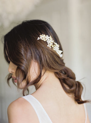 SIANA | Floral Bridal Headpiece - Noon on the Moon