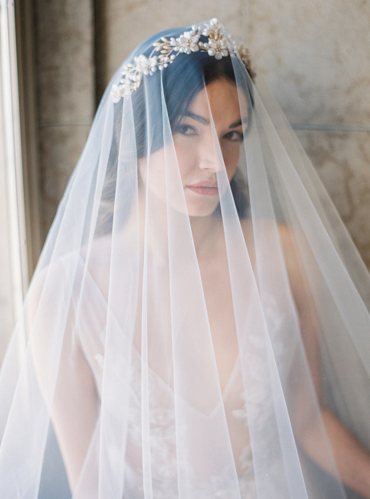 SOPHIA sheer blusher veil